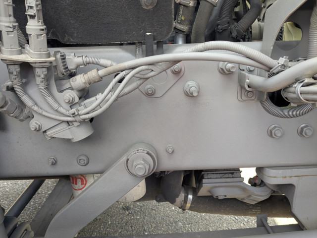 UDトラックス（日産） クオン 大型 トラクタ 2RG-GK5DAB(98128) 36枚目