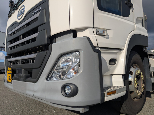 UDトラックス（日産） クオン 大型 トラクタ 2RG-GK5DAB(98128) 38枚目