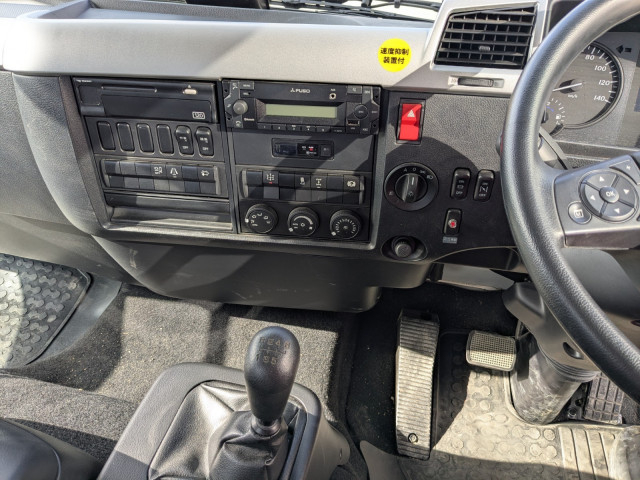 三菱ふそう ファイター 増トン 平ボディ（クレーン付） 2DG-FQ62F(98131) 38枚目