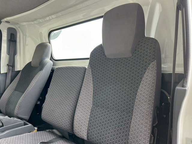 いすゞ エルフ 小型 キャリアカー 2RG-NPR88AN(98132) 24枚目