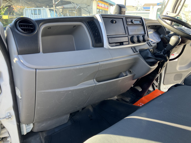 三菱ふそう キャンター 小型 土砂ダンプ 2RG-FBA30(98133) 28枚目