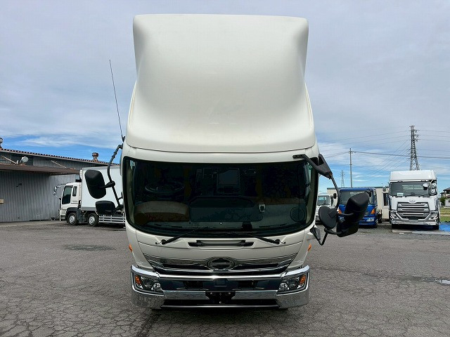 日野 レンジャー 中型 バン 2KG-FD2ABG(98137) 2枚目