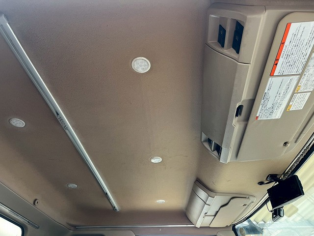 日野 レンジャー 中型 バン 2KG-FD2ABG(98137) 22枚目