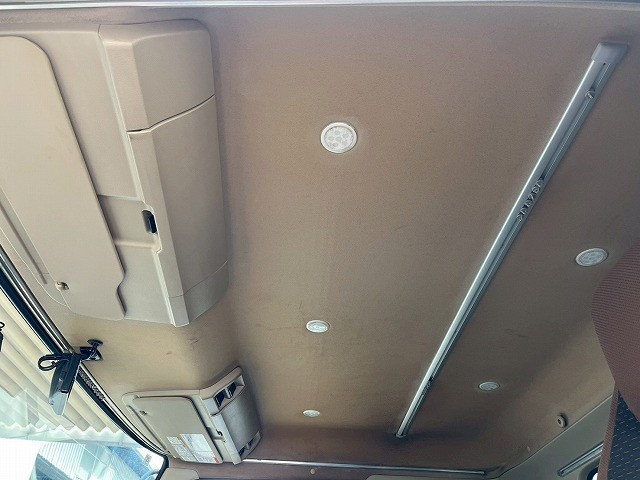 日野 レンジャー 中型 バン 2KG-FD2ABG(98137) 26枚目