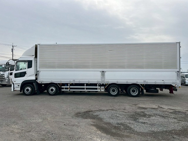 UDトラックス（日産） クオン 大型 ウィング 2PG-CG5CA(98138) 9枚目