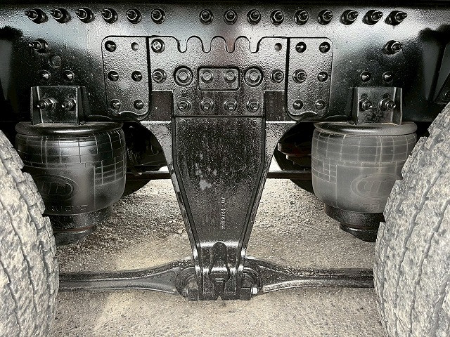 UDトラックス（日産） クオン 大型 ウィング 2PG-CG5CA(98138) 45枚目