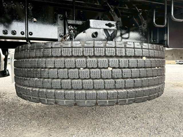 UDトラックス（日産） クオン 大型 ウィング 2PG-CG5CA(98138) 48枚目