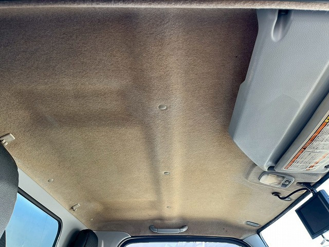 三菱ふそう キャンター 小型 冷蔵冷凍バン TPG-FBA50(98140) 22枚目