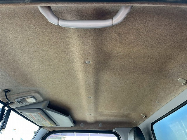 三菱ふそう キャンター 小型 冷蔵冷凍バン TPG-FBA50(98140) 26枚目