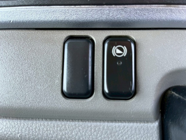 三菱ふそう キャンター 小型 冷蔵冷凍バン TPG-FBA50(98140) 31枚目