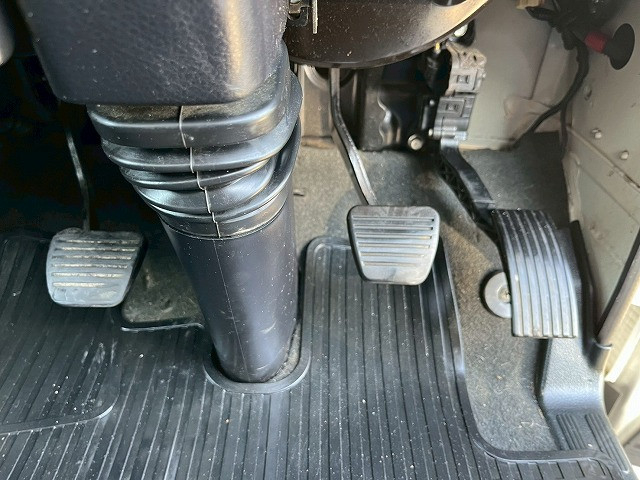 三菱ふそう キャンター 小型 冷蔵冷凍バン TPG-FBA50(98140) 36枚目