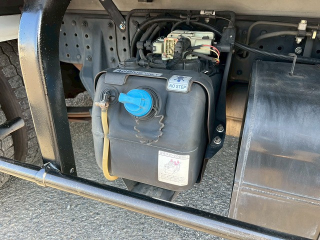 三菱ふそう キャンター 小型 冷蔵冷凍バン TPG-FBA50(98140) 38枚目