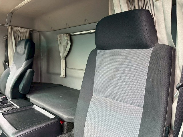 日野 プロフィア 大型 平ボディ（クレーン付） QPG-FW1EXEG(98142) 29枚目