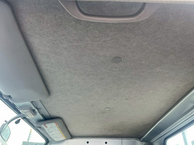 いすゞ エルフ 小型 平ボディ BDG-NKR85A(98143) 26枚目