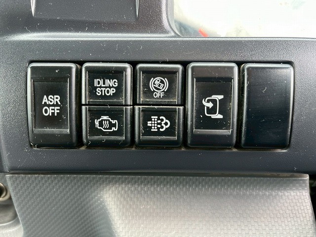 いすゞ エルフ 小型 平ボディ BDG-NKR85A(98143) 30枚目