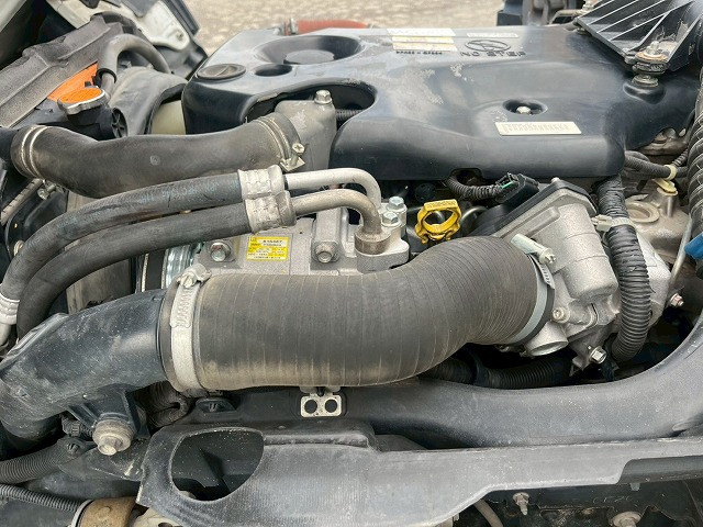 いすゞ エルフ 小型 平ボディ BDG-NKR85A(98143) 38枚目