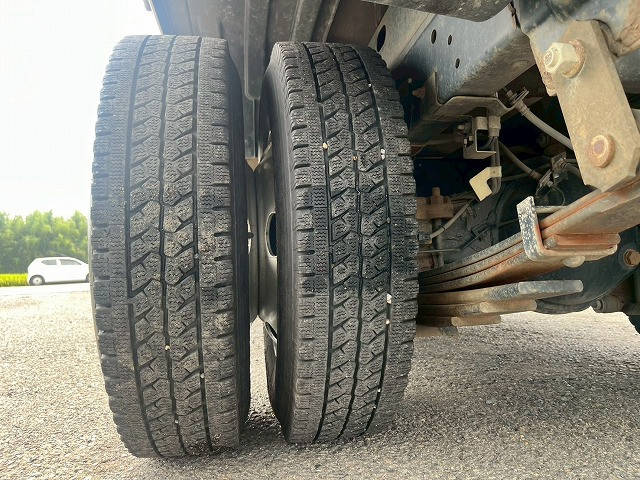 いすゞ エルフ 小型 平ボディ BDG-NKR85A(98143) 41枚目