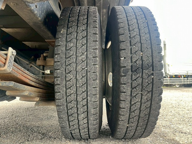 いすゞ エルフ 小型 平ボディ BDG-NKR85A(98143) 43枚目