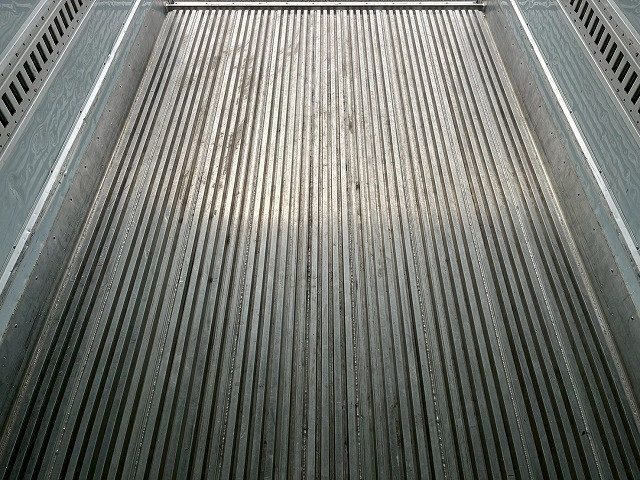 いすゞ エルフ 小型 冷蔵冷凍バン TRG-NLR85AN(98145) 12枚目