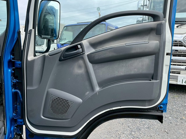 いすゞ エルフ 小型 冷蔵冷凍バン TRG-NLR85AN(98145) 19枚目