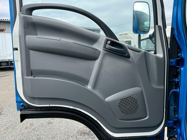 いすゞ エルフ 小型 冷蔵冷凍バン TRG-NLR85AN(98145) 23枚目