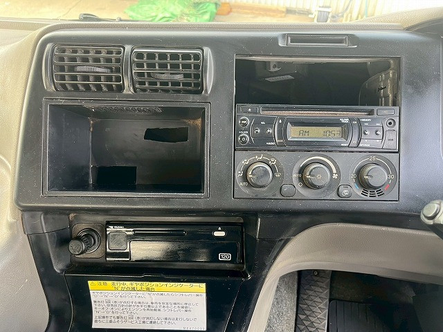 三菱ふそう スーパーグレート 大型 トラクタ QKG-FV60VJR(98146) 29枚目