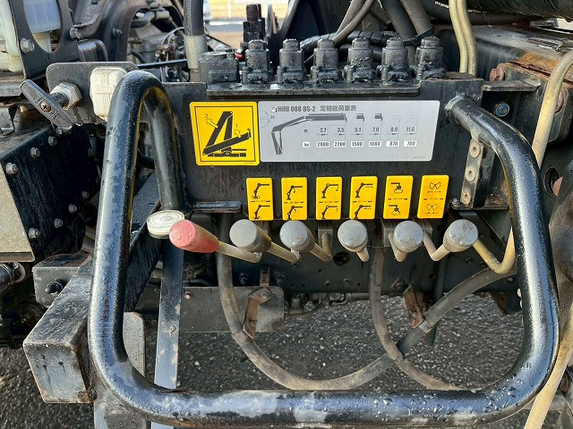 三菱ふそう ファイター 中型 平ボディ（クレーン付） PDG-FK61F(98150) 20枚目