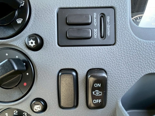 三菱ふそう ファイター 中型 平ボディ（クレーン付） PDG-FK61F(98150) 35枚目