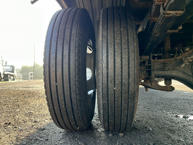 三菱ふそう ファイター 中型 平ボディ（クレーン付） PDG-FK61F(98150) 44枚目