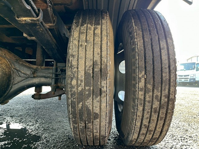 三菱ふそう ファイター 中型 平ボディ（クレーン付） PDG-FK61F(98150) 46枚目