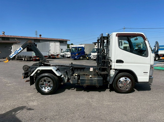 三菱ふそう キャンター 小型 コンテナ専用車 TKG-FEA50(98152) 11枚目