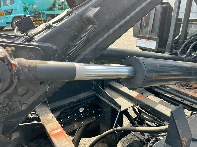 三菱ふそう キャンター 小型 コンテナ専用車 TKG-FEA50(98152) 14枚目