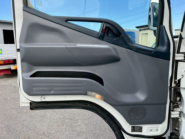 三菱ふそう キャンター 小型 コンテナ専用車 TKG-FEA50(98152) 22枚目