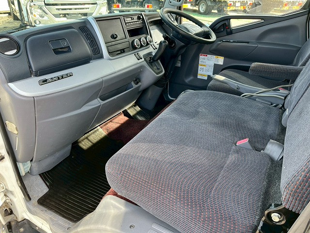 三菱ふそう キャンター 小型 コンテナ専用車 TKG-FEA50(98152) 23枚目
