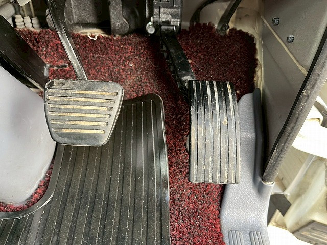 三菱ふそう キャンター 小型 コンテナ専用車 TKG-FEA50(98152) 33枚目