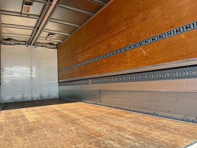 三菱ふそう ファイター 増トン ウィング LKG-FK65FZ(98153) 16枚目