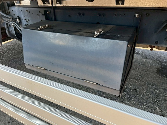 三菱ふそう ファイター 増トン ウィング LKG-FK65FZ(98153) 38枚目