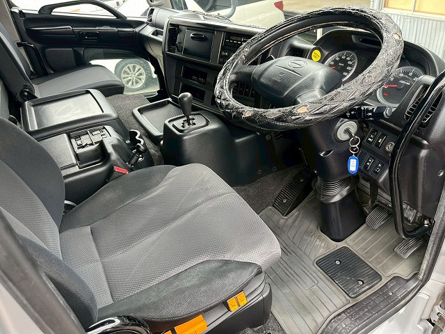 日野 プロフィア 大型 ウィング QPG-FR1EXEG(98156) 20枚目