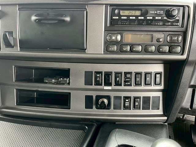 日野 プロフィア 大型 ウィング QPG-FR1EXEG(98156) 29枚目