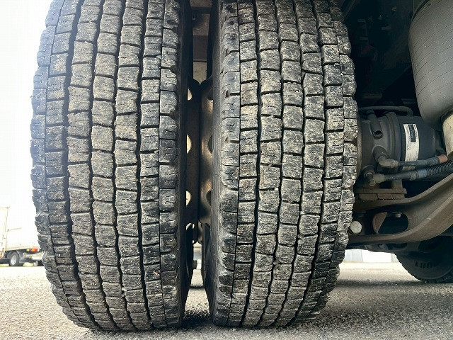 日野 プロフィア 大型 ウィング QPG-FR1EXEG(98156) 45枚目