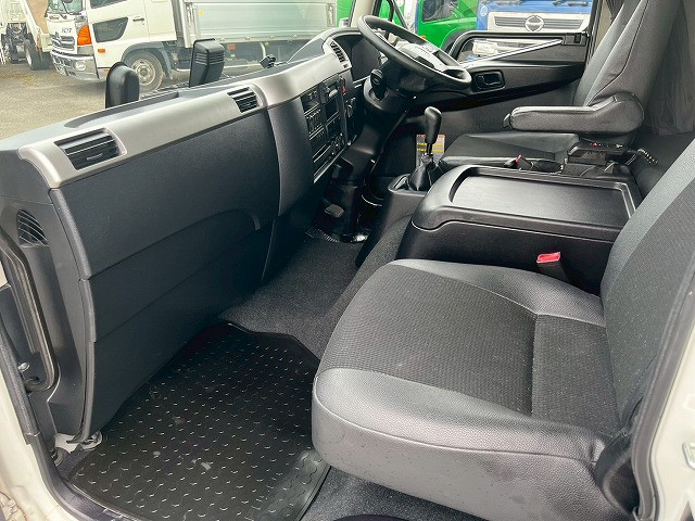 三菱ふそう ファイター 中型 ウィング 2KG-FK65F(98158) 22枚目