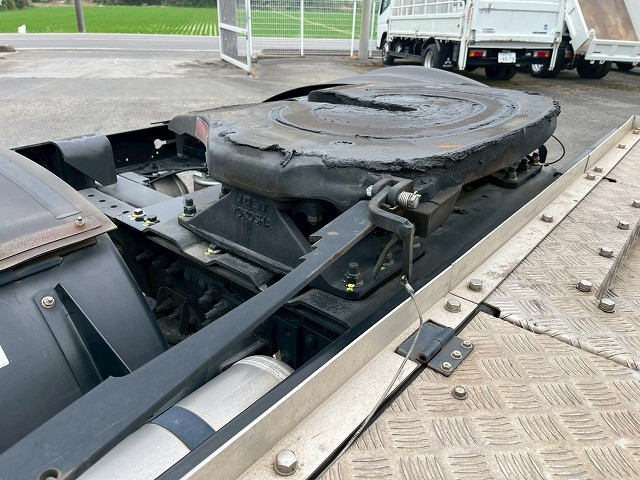 UDトラックス（日産） クオン 大型 トラクタ 2PG-GK5AAB(98159) 13枚目