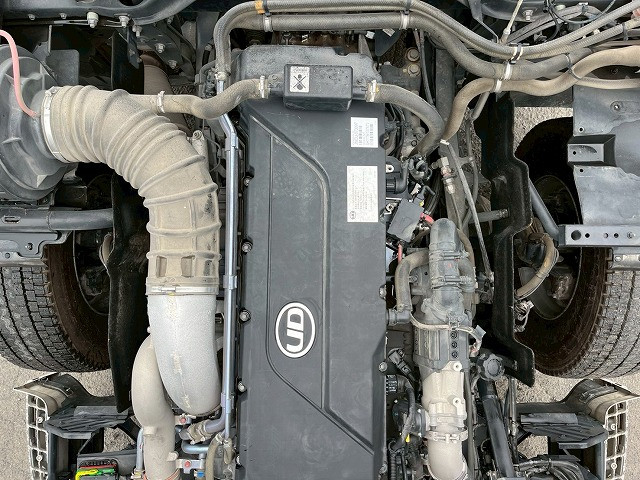 UDトラックス（日産） クオン 大型 トラクタ 2PG-GK5AAB(98159) 35枚目