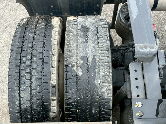 UDトラックス（日産） クオン 大型 トラクタ 2PG-GK5AAB(98159) 39枚目