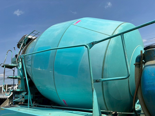 いすゞ フォワード 増トン ミキサー車 QDG-FVZ34U2(98161) 11枚目