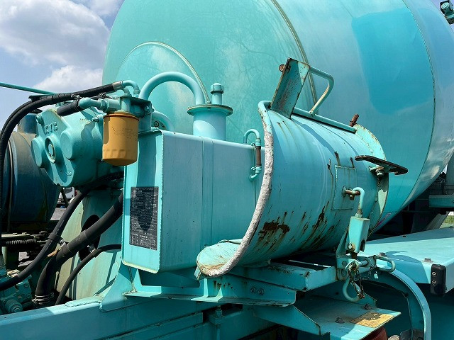 いすゞ フォワード 増トン ミキサー車 QDG-FVZ34U2(98161) 13枚目