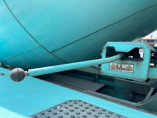 いすゞ フォワード 増トン ミキサー車 QDG-FVZ34U2(98161) 18枚目