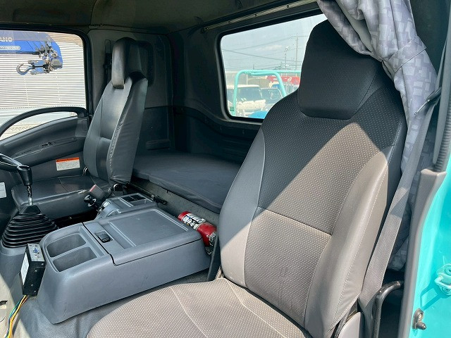 いすゞ フォワード 増トン ミキサー車 QDG-FVZ34U2(98161) 28枚目