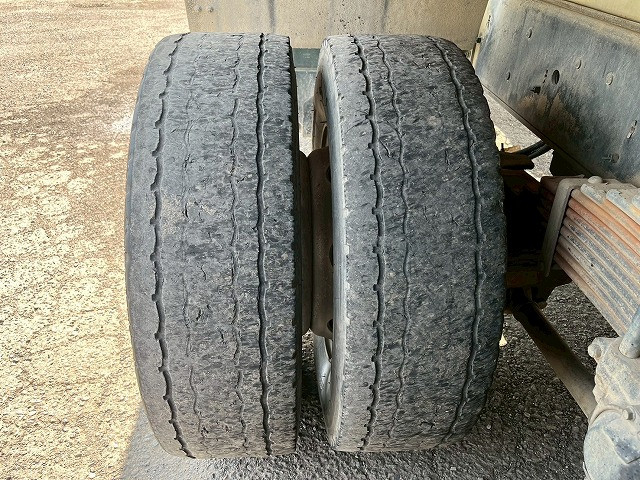 いすゞ フォワード 増トン ミキサー車 QDG-FVZ34U2(98161) 45枚目