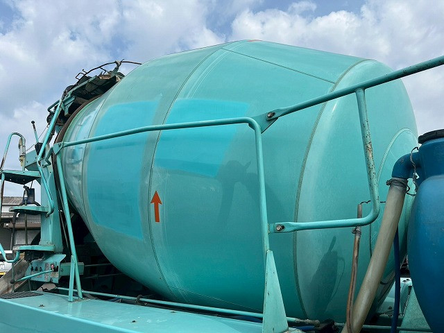 いすゞ フォワード 増トン ミキサー車 QDG-FVZ34U2(98162) 12枚目